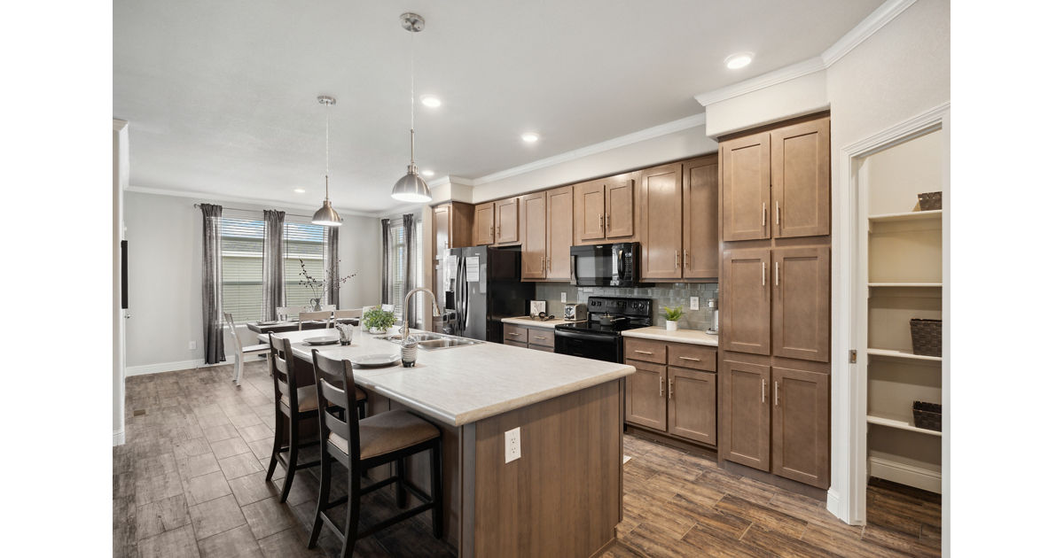 This beautiful MANUFACTURED home built in Arizona will BLOW YOUR MIND ...
