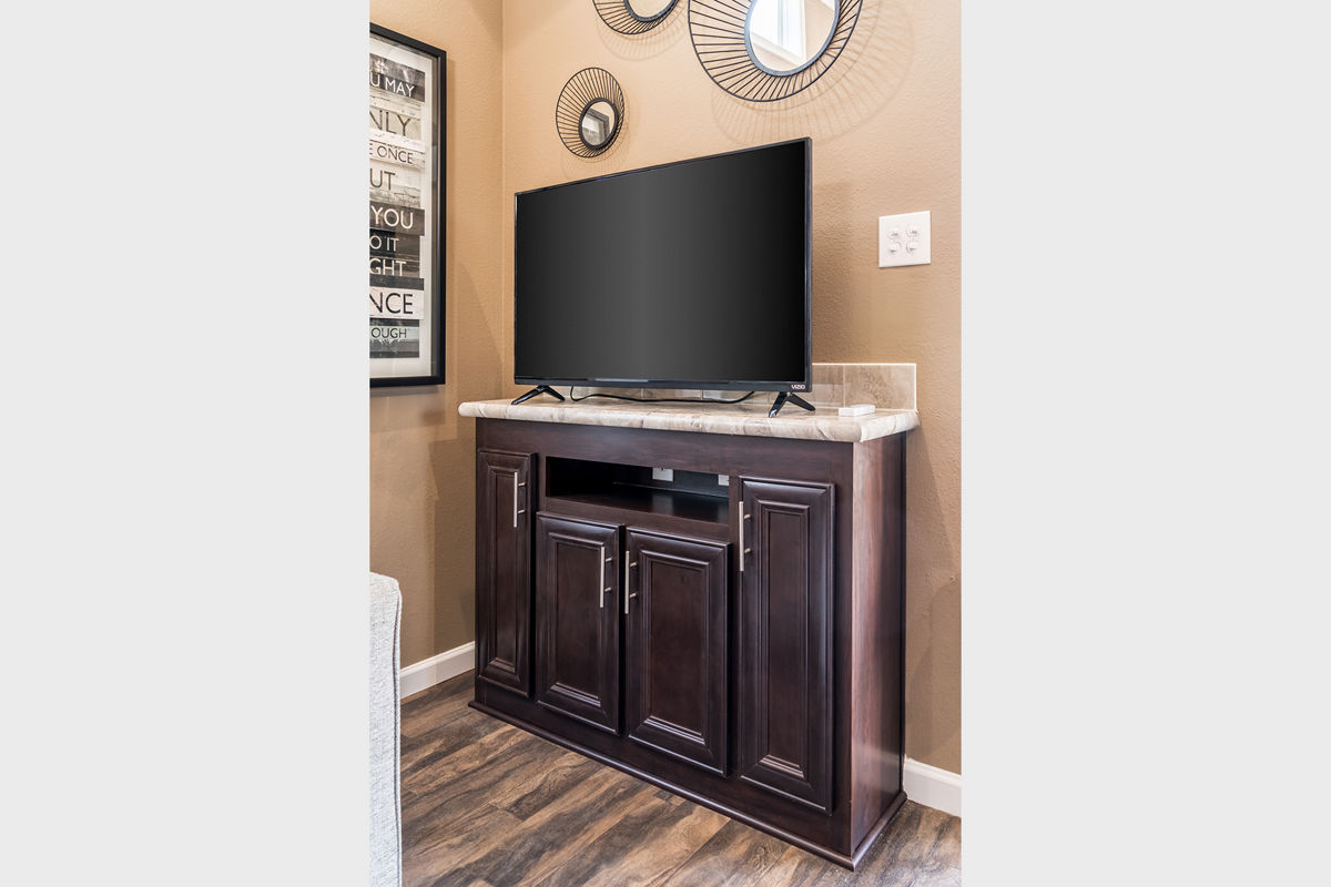 APH-630 (APS-630 example): APH 630 living room 1