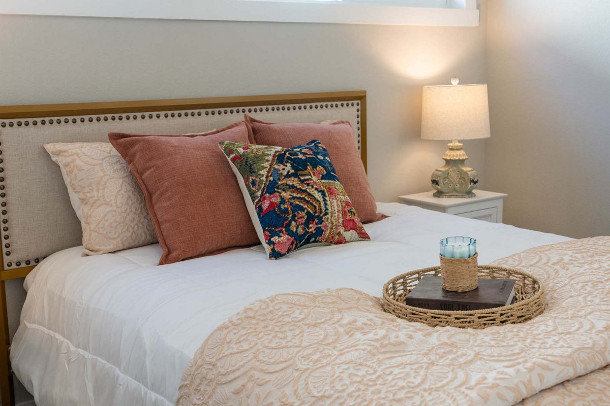 APS-522A: APS 522A Bedroom (4)