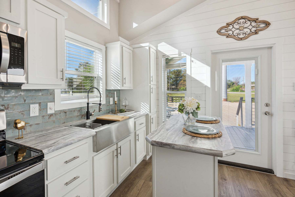 APS-522A: APS 522A Kitchen (4)