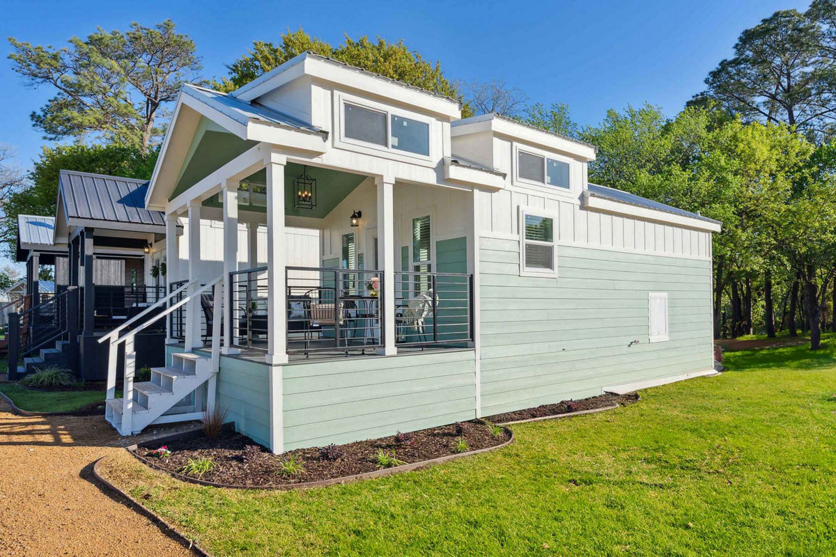 APS-522A: APS 522A Exterior (3) edit