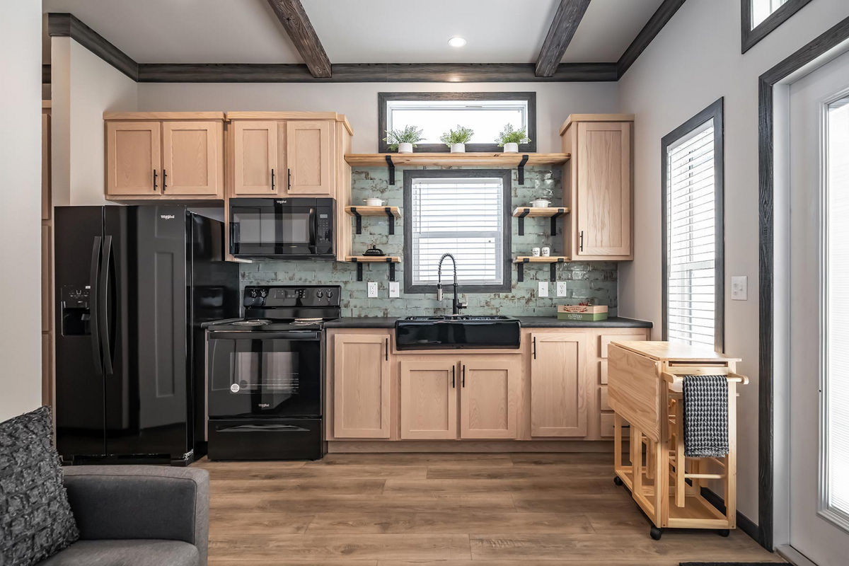 APS-522A: APS 522A Kitchen 1