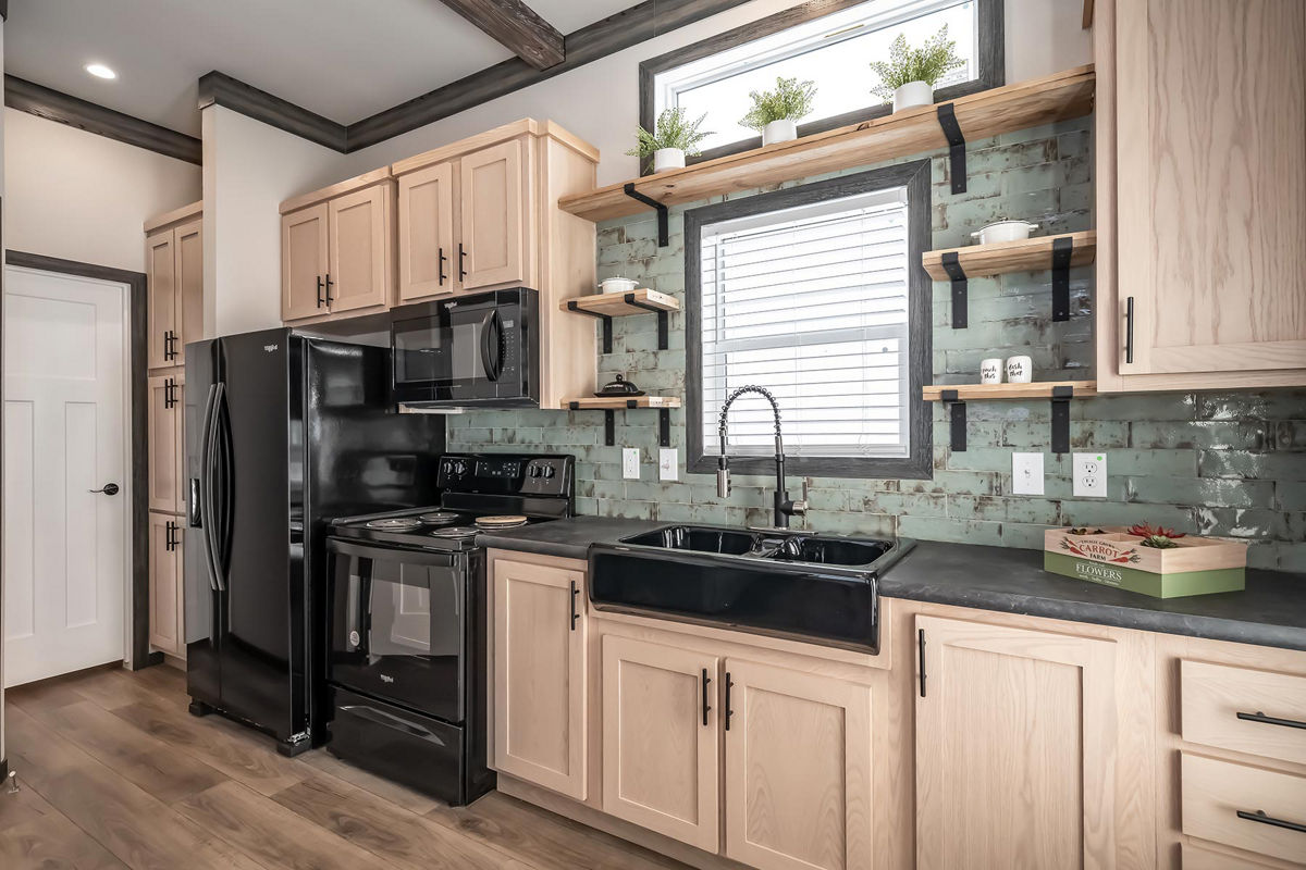 APS-522A: APS 522A Kitchen 3