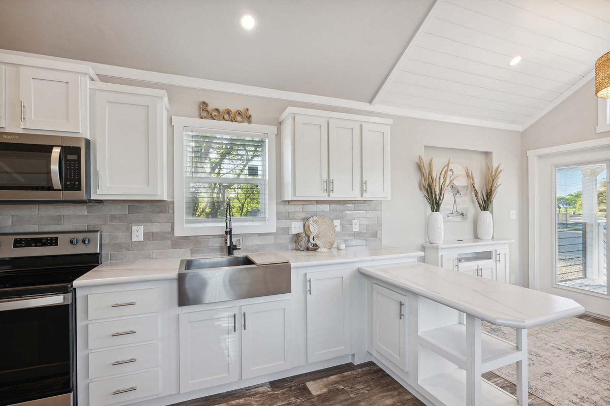 APS-528: APS 528 Kitchen (4)