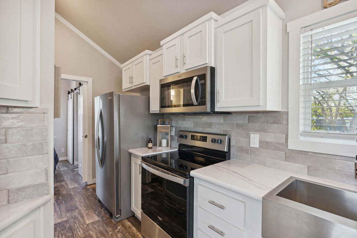APS-528: APS 528 Kitchen (7) 1