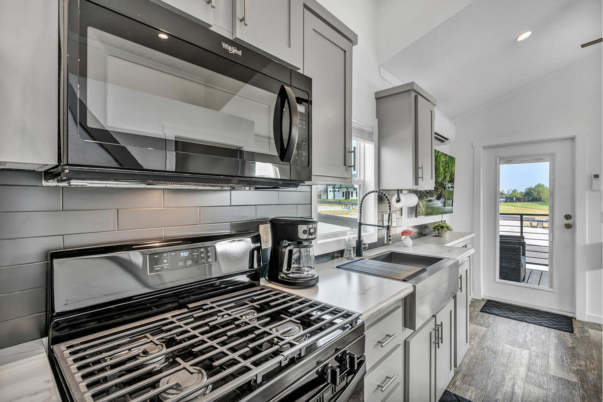 APS-544SL: APS 544SL Kitchen 3