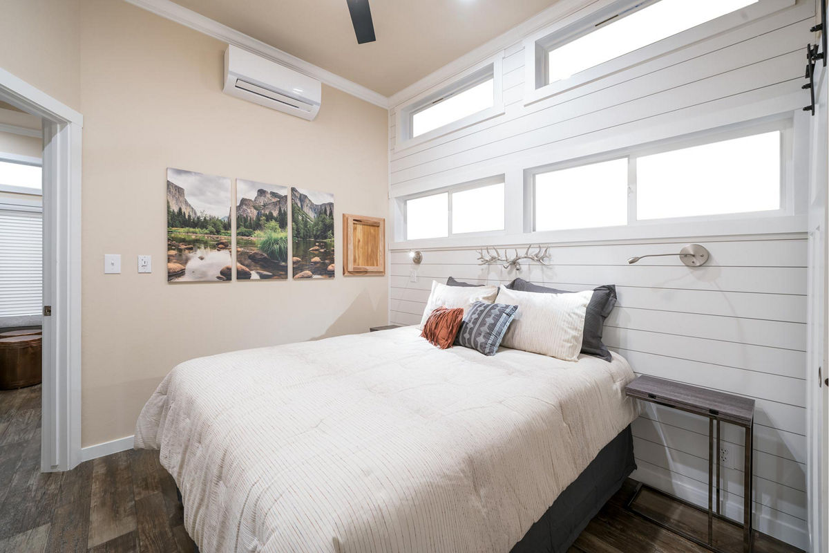 APS-601: APS 601 Bedroom 4