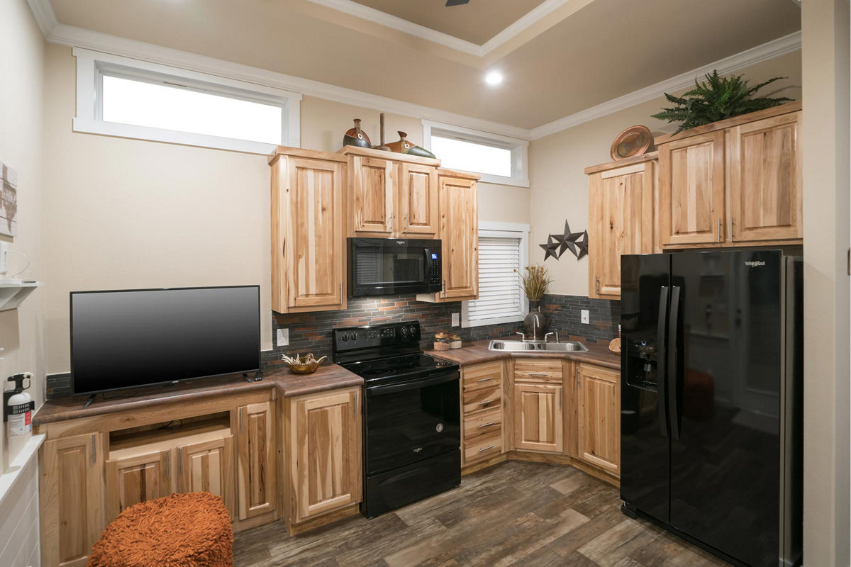 APS-601: APS 601 Kitchen 1