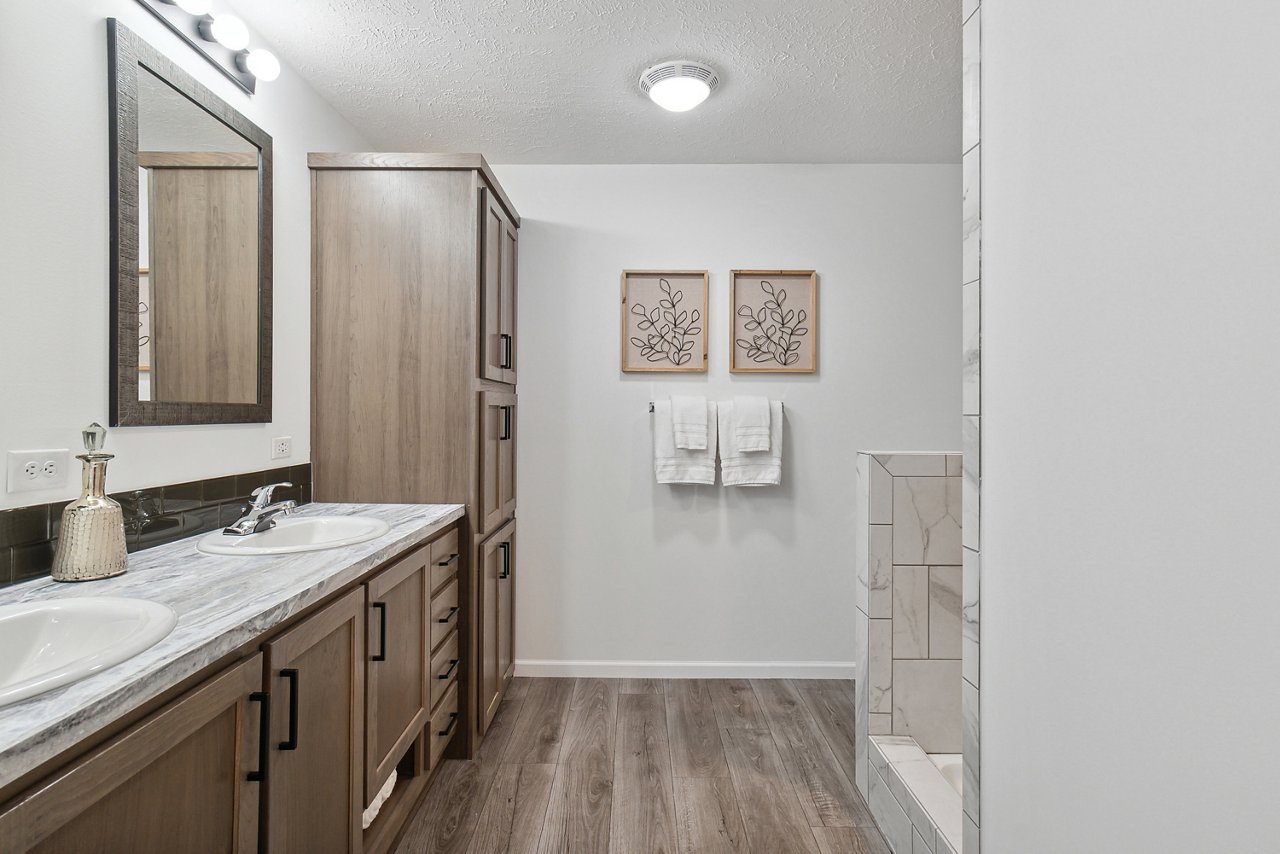 advantage 3270 Primary Bath