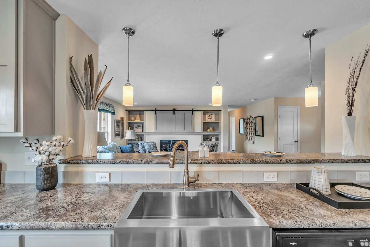 Advantage 3276 211 Kitchen 4