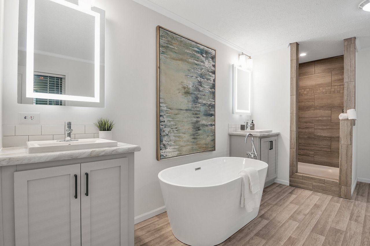 Advantage 3276 211 Primary Bath