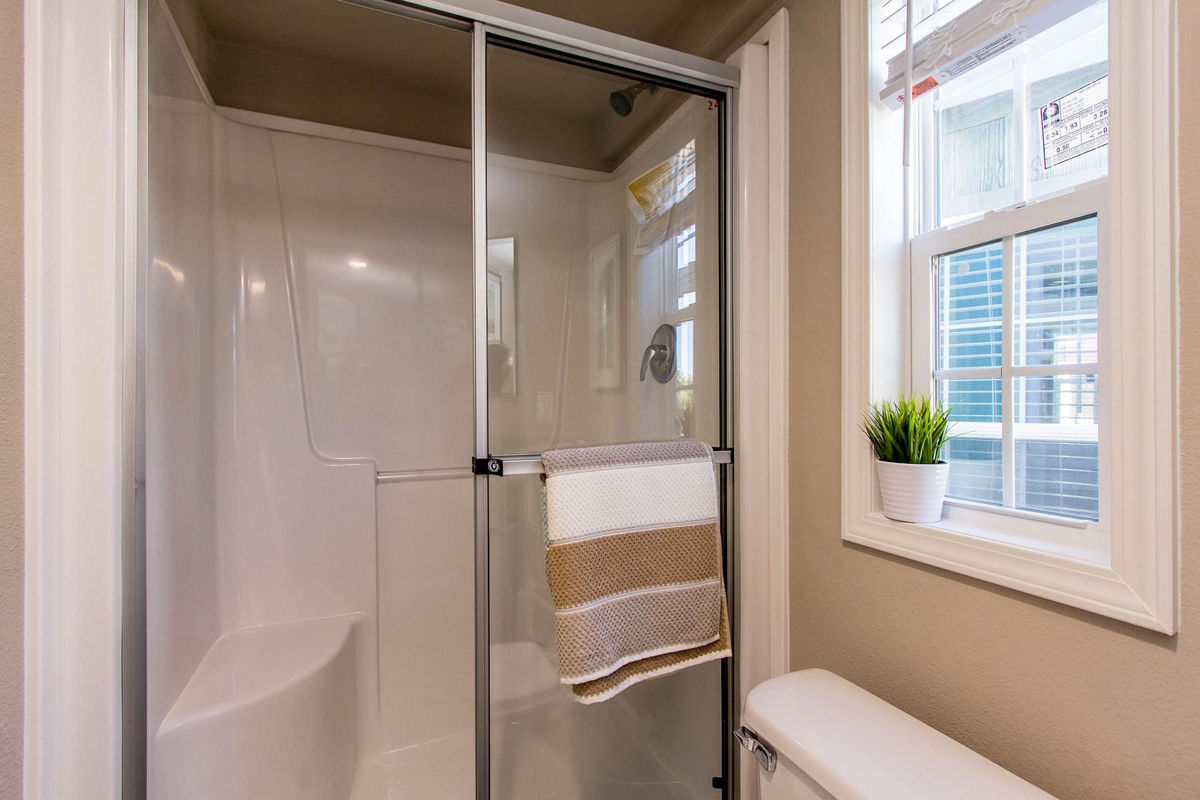 Athens Park 527 (manufacturer-assigned APS-527B example): Athens Park 527 bathroom 2