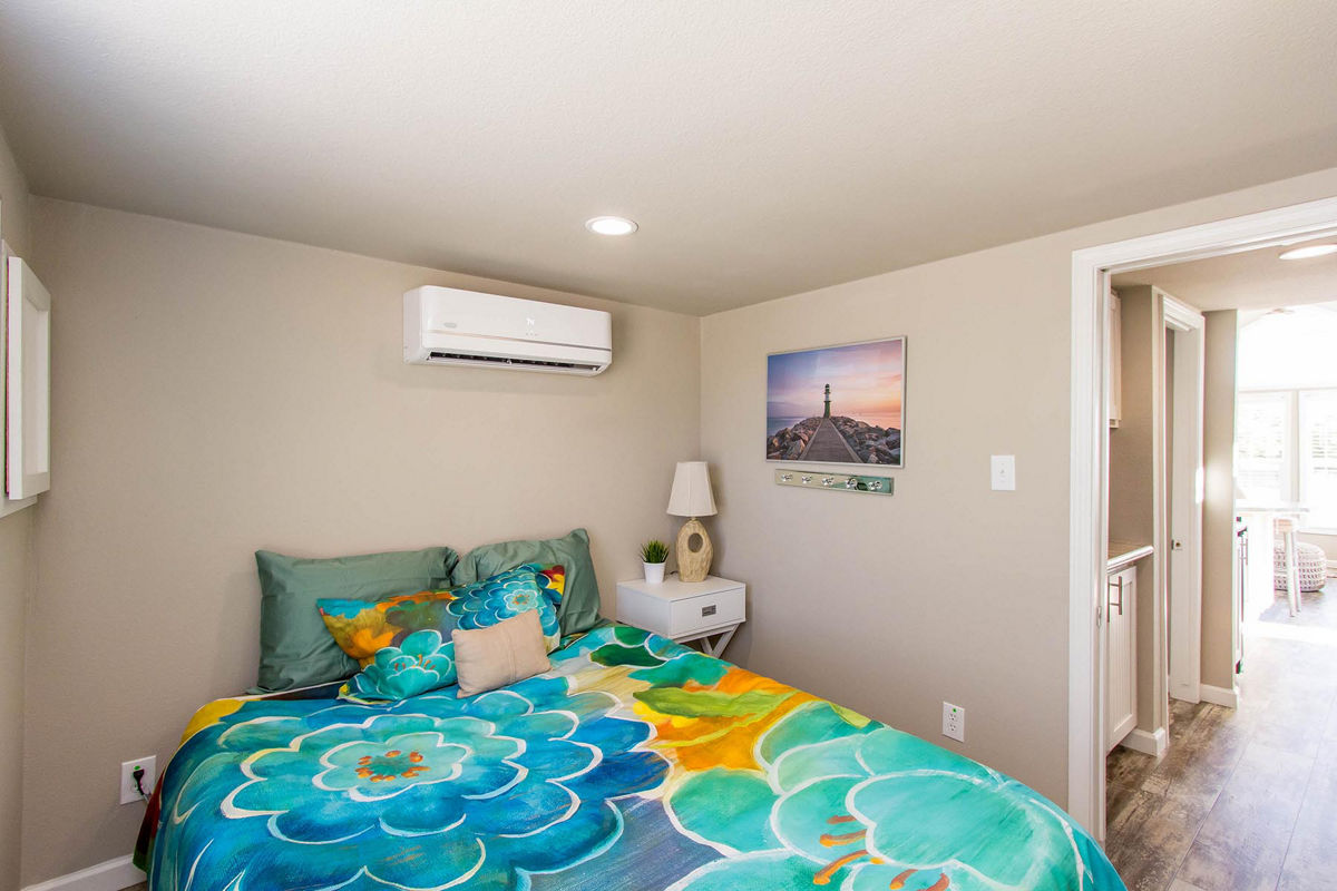 Athens Park 527 (manufacturer-assigned APS-527B example): Athens Park 527 bedroom 2