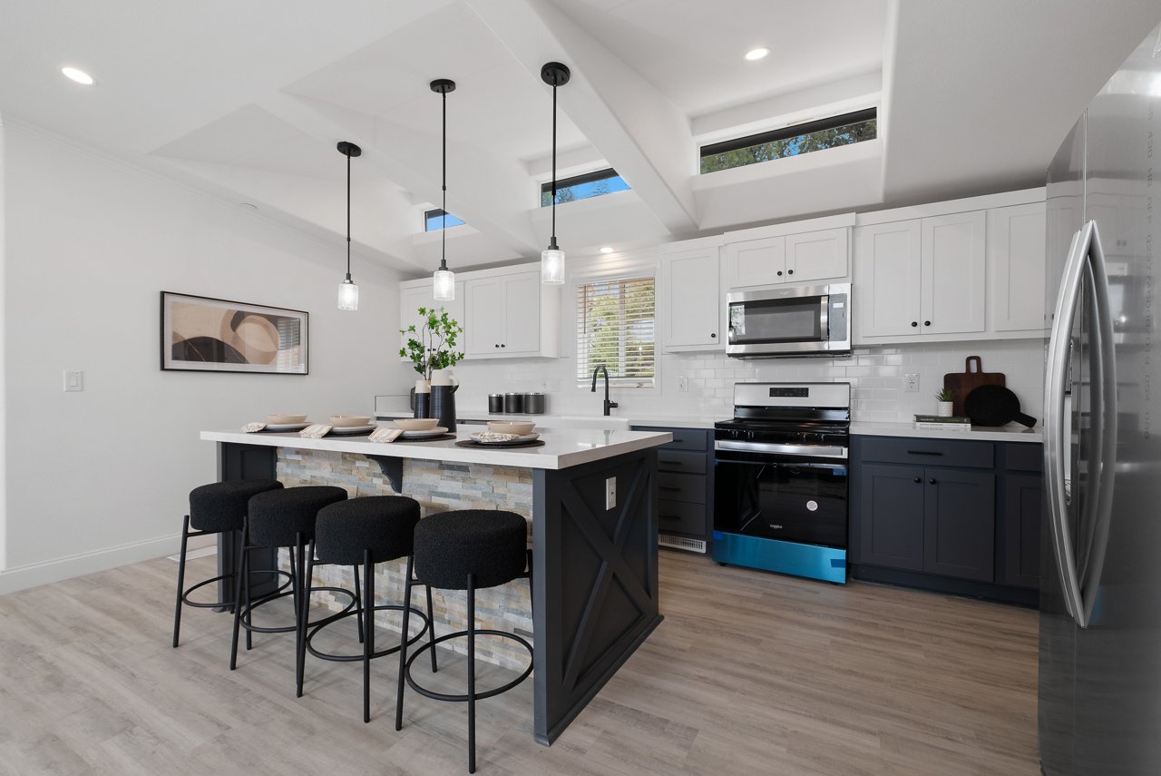 Bradford BD-04 Kitchen (2)