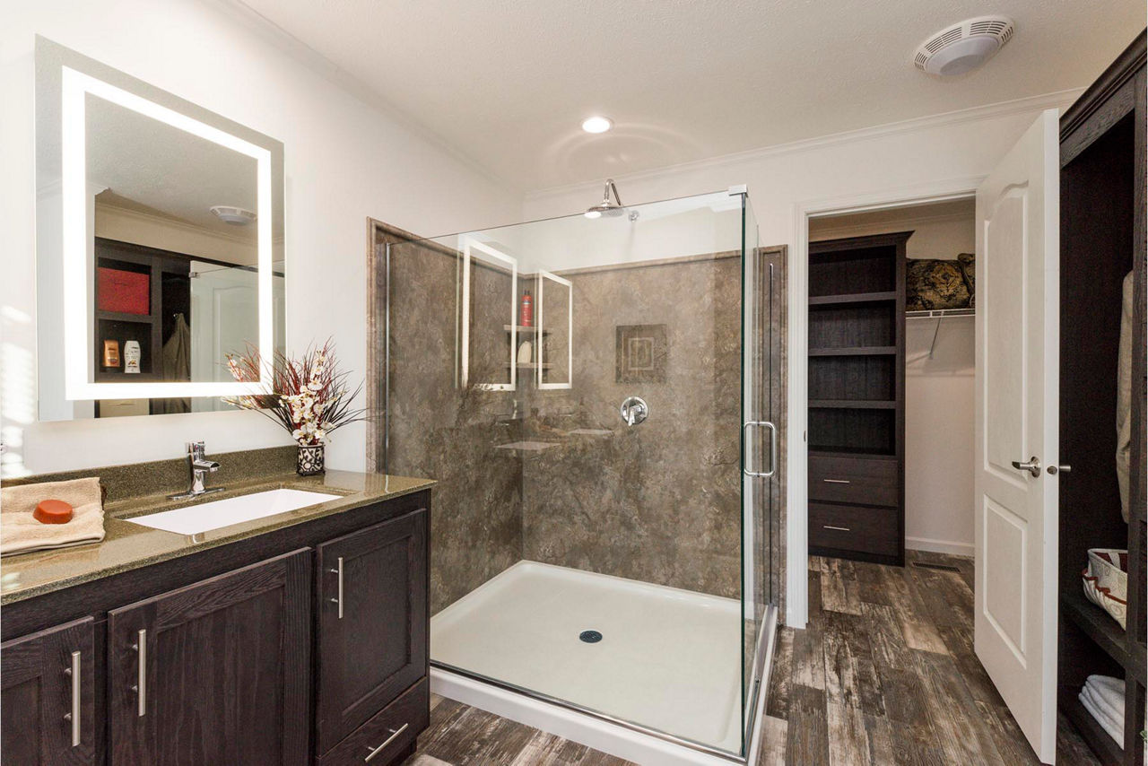 Catena master bathroom 3