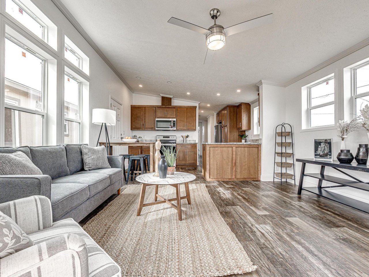 Contemporary Cabin A701 Living Room 1