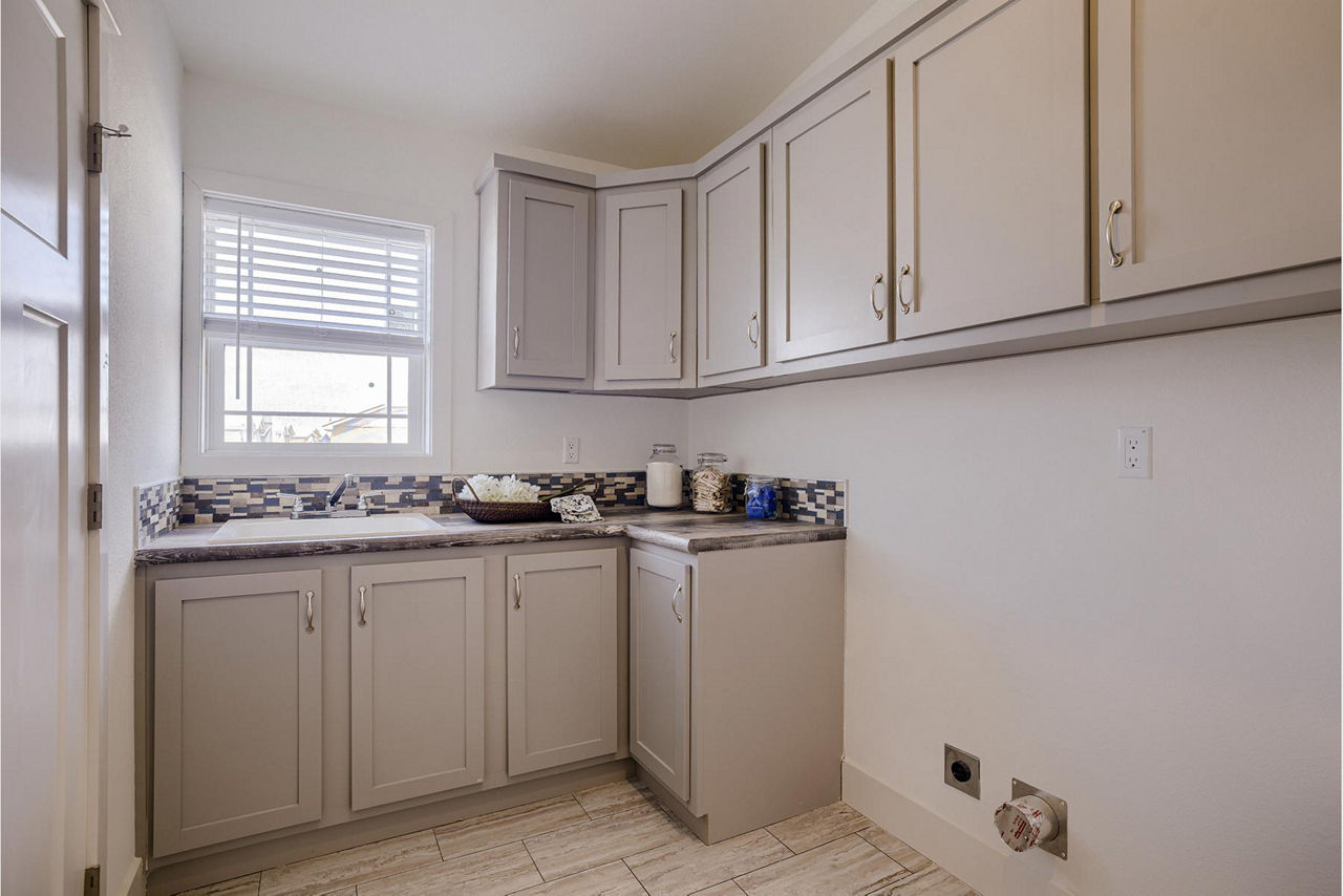 Cortland-Laundry-Room