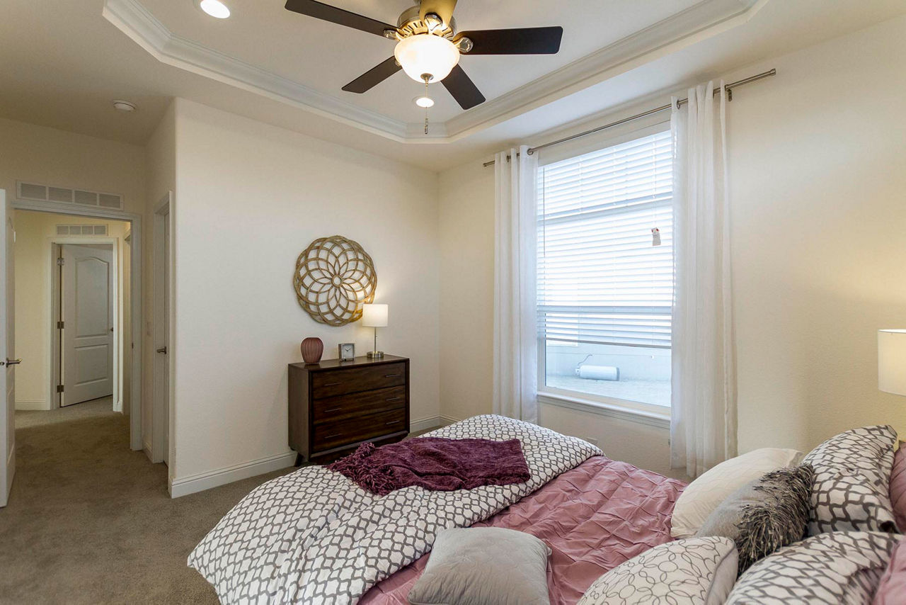 Creekside Manor 3563D master bedroom 4