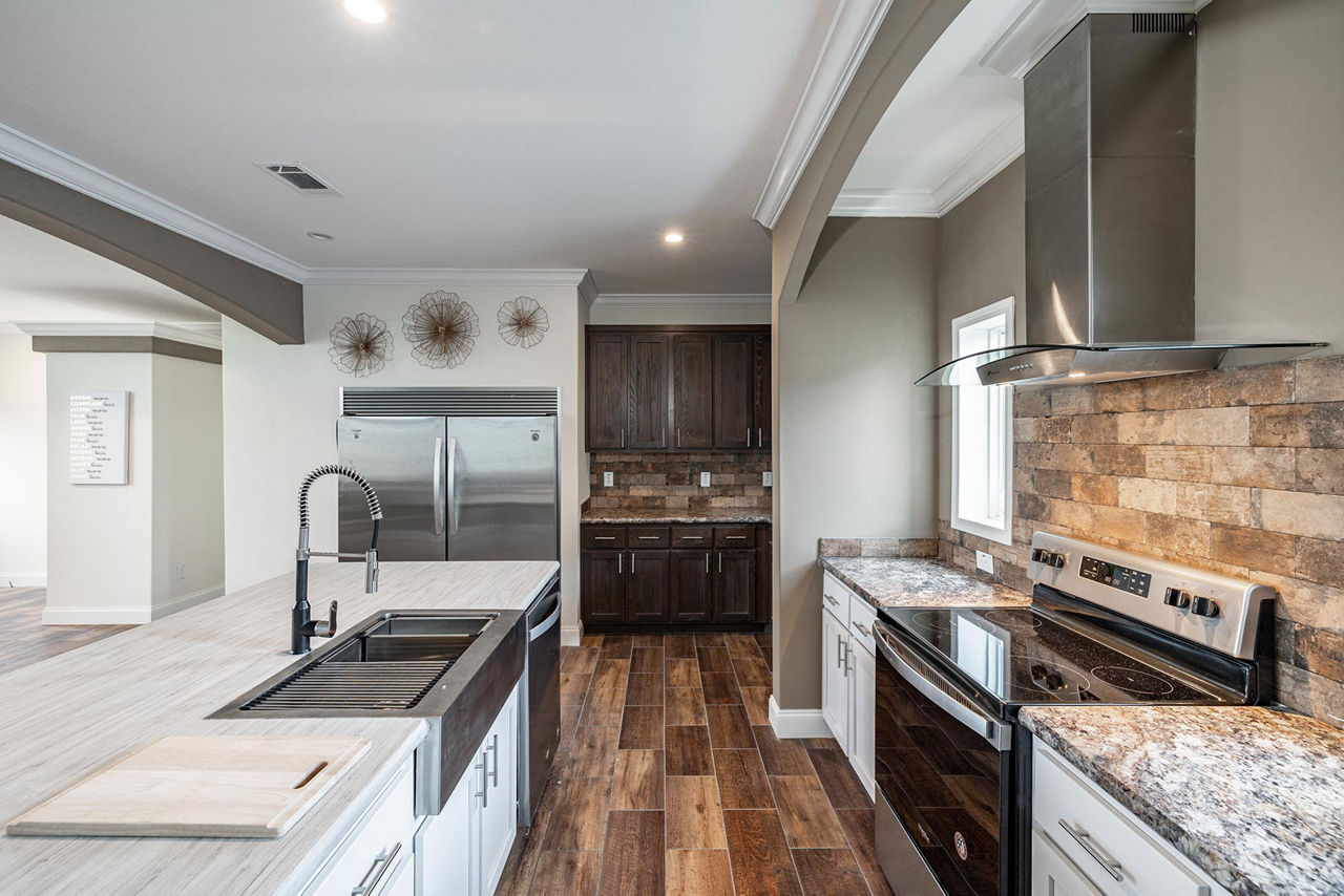 Cypress-Manor-C0643A-Kitchen-2