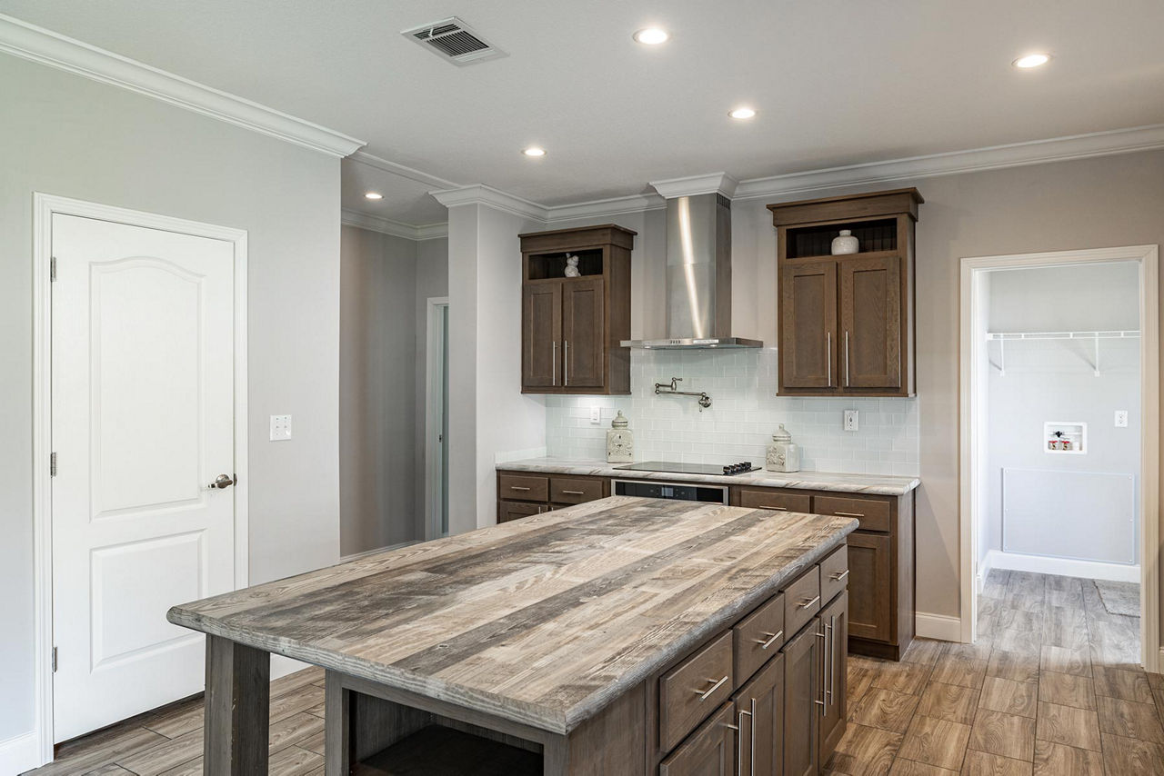 Cypress-Manor-C0764B-Kitchen-2