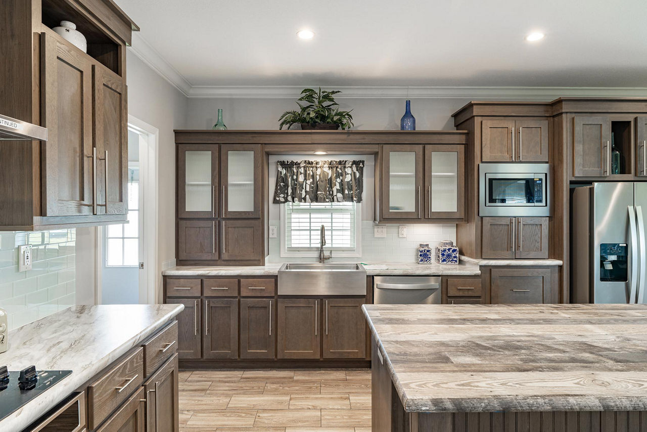 Cypress-Manor-C0764B-Kitchen-3