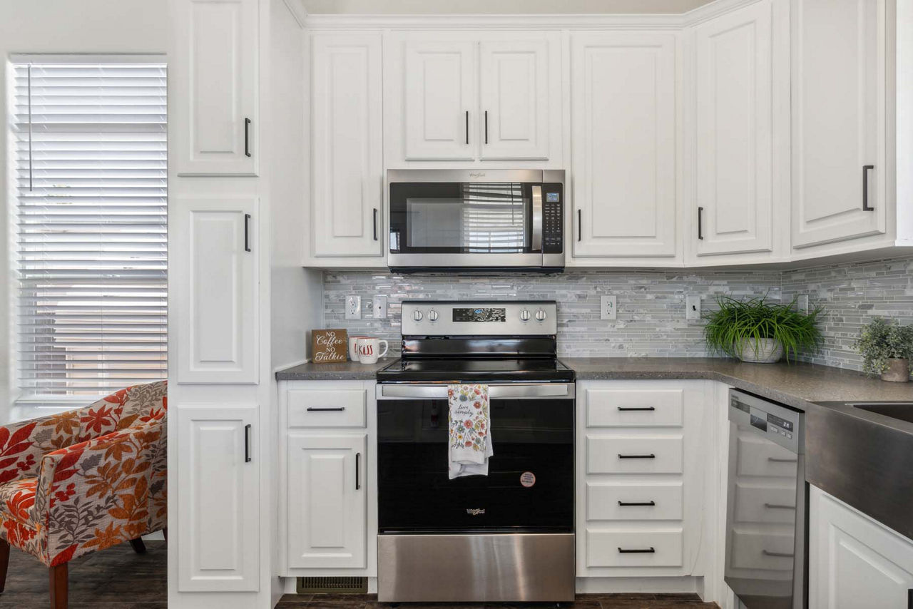 Desert Vista 1531 Kitchen (3)