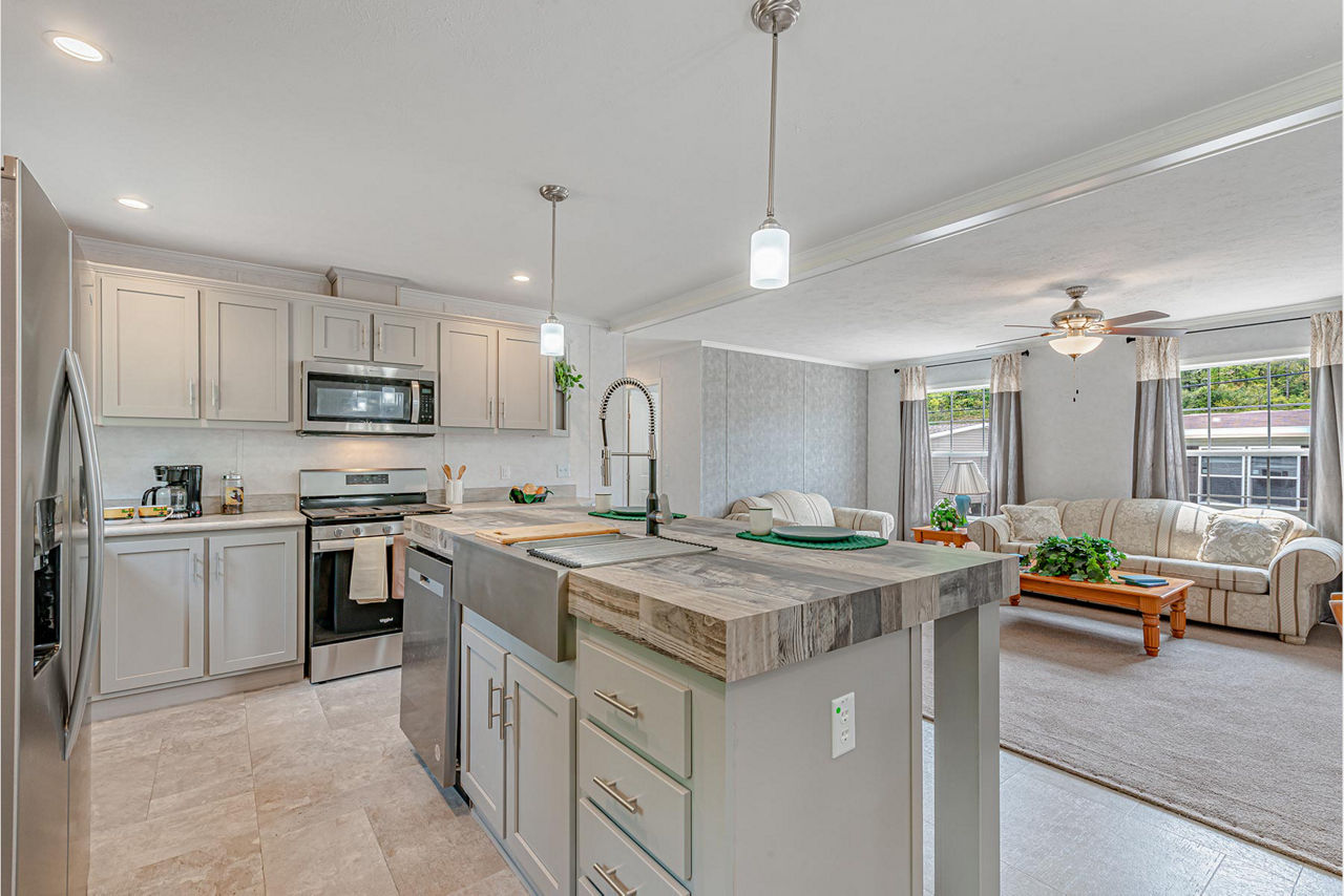 Essential-A25211-Kitchen-3-claysburg