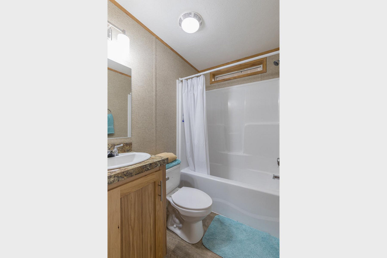 Essentials 46025 bathroom 1