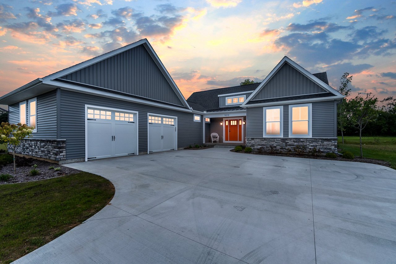 Grande View Exterior
