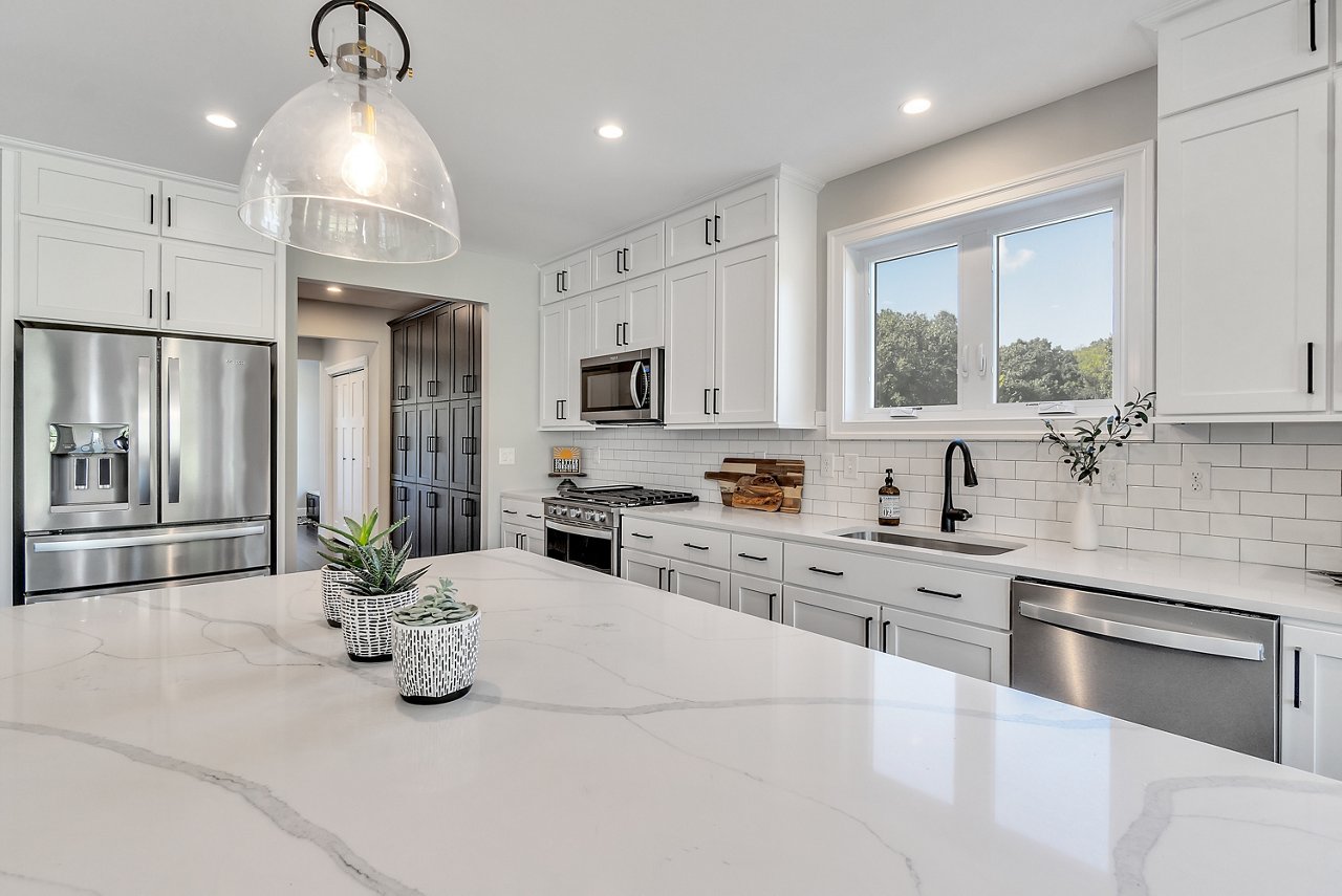 Grande View Kitchen