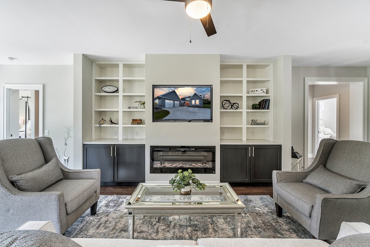 Grande View Living Room 3