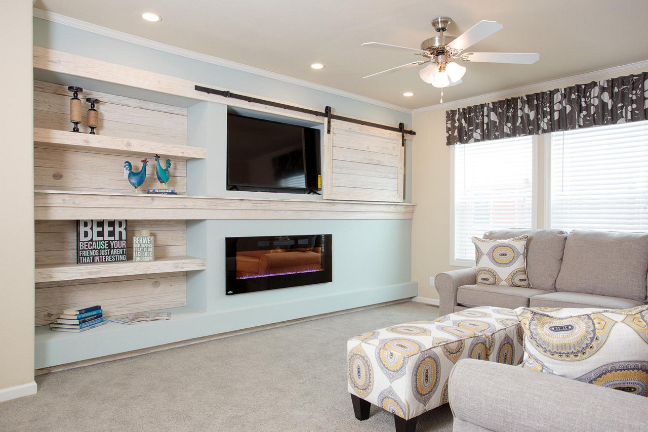 A photograph of a Champion Home Builders, Inc.
 Multi Section CN 976 home in York, NE in November, 2017.



Photographer:  Matthew Staver
303-916-6155
http://www.matthewstaver.com
