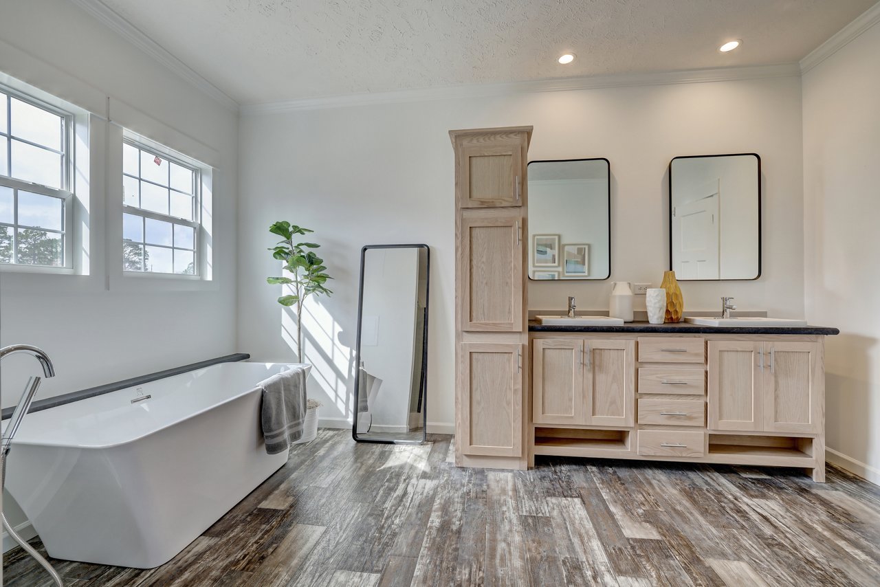 Ironclad 3276 Primary Bath