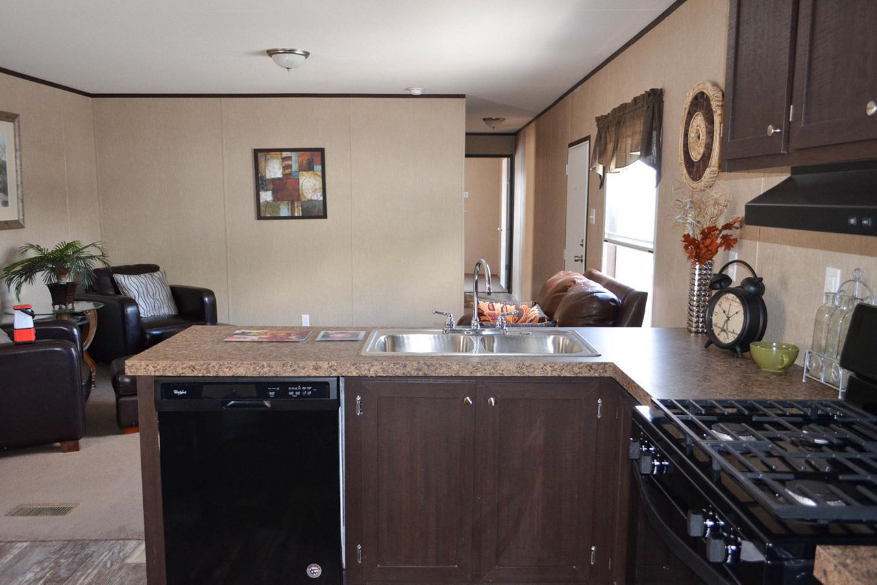 L10RM1668A kitchen 2A