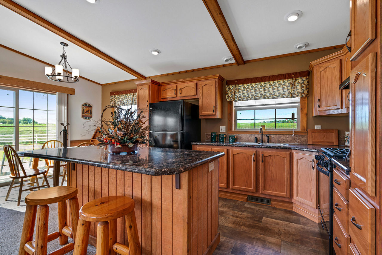 Lexington-A236-MT-kitchen-1