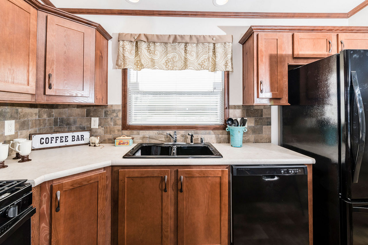 Lexington-A236-kitchen-5