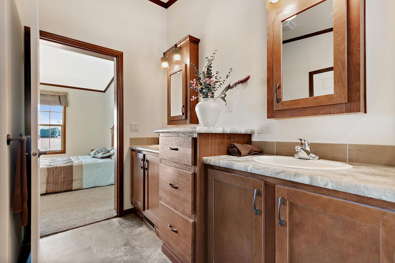 Lexington-A243-Master-Bath-1