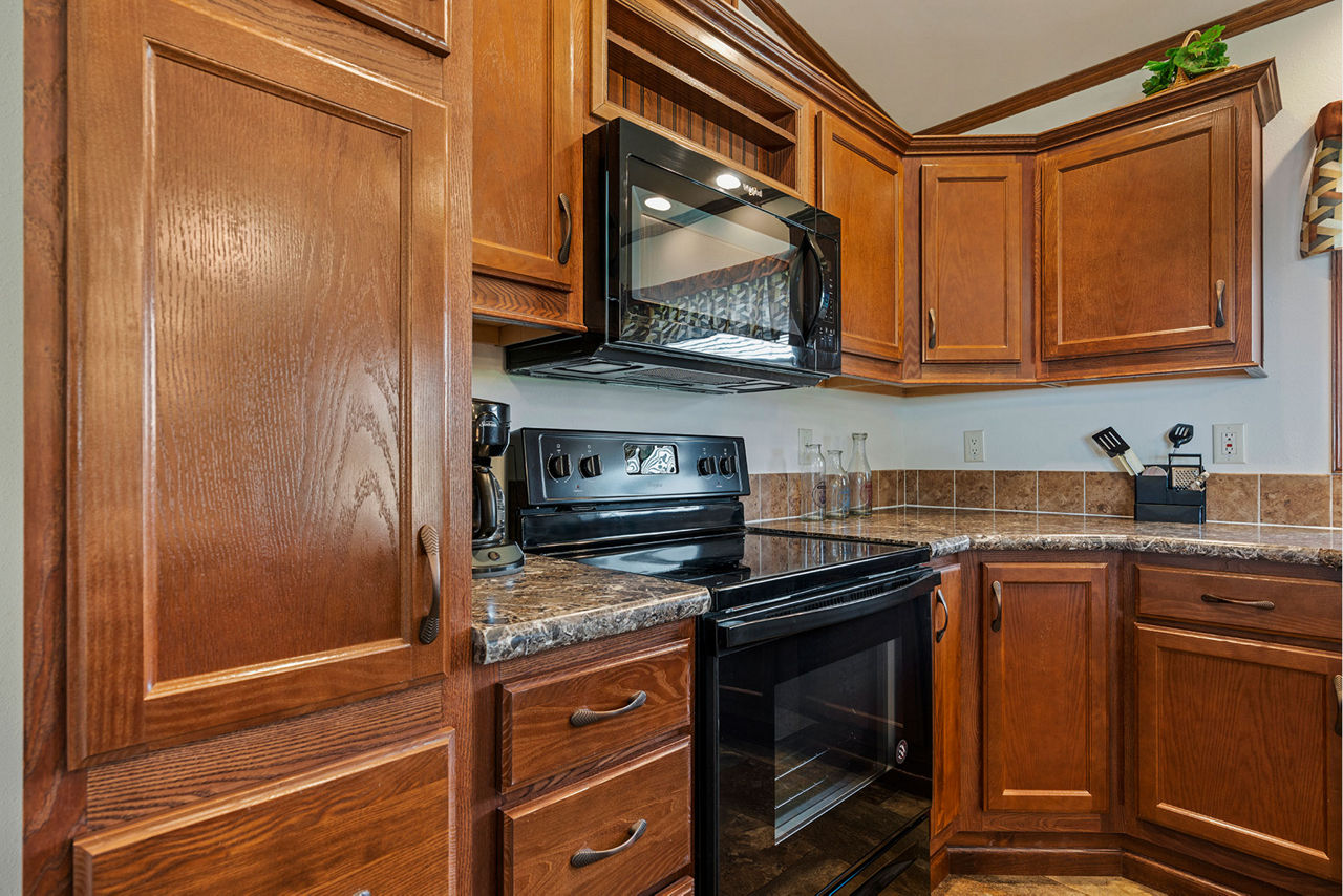 Lexington-A267-MG-kitchen-3