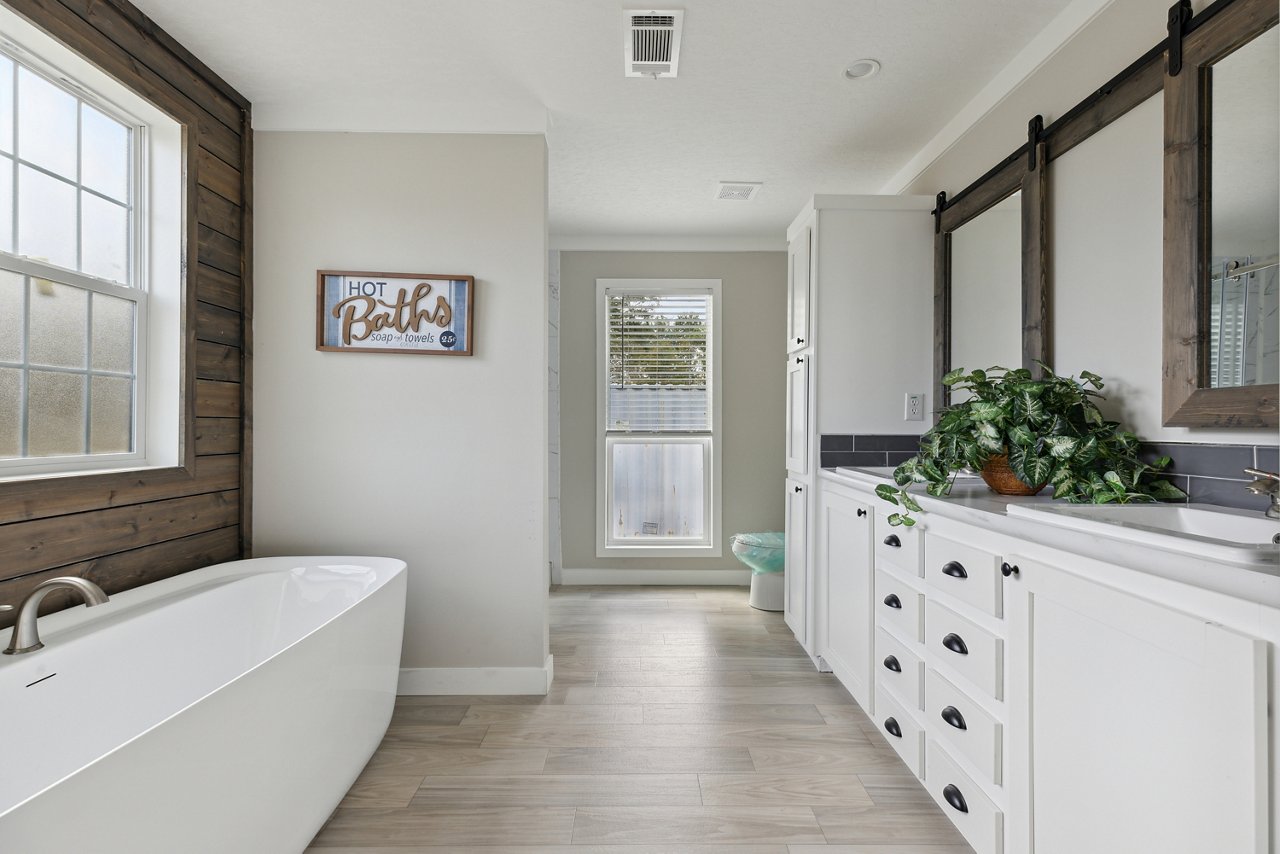 Liberty 2860459 Primary Bath