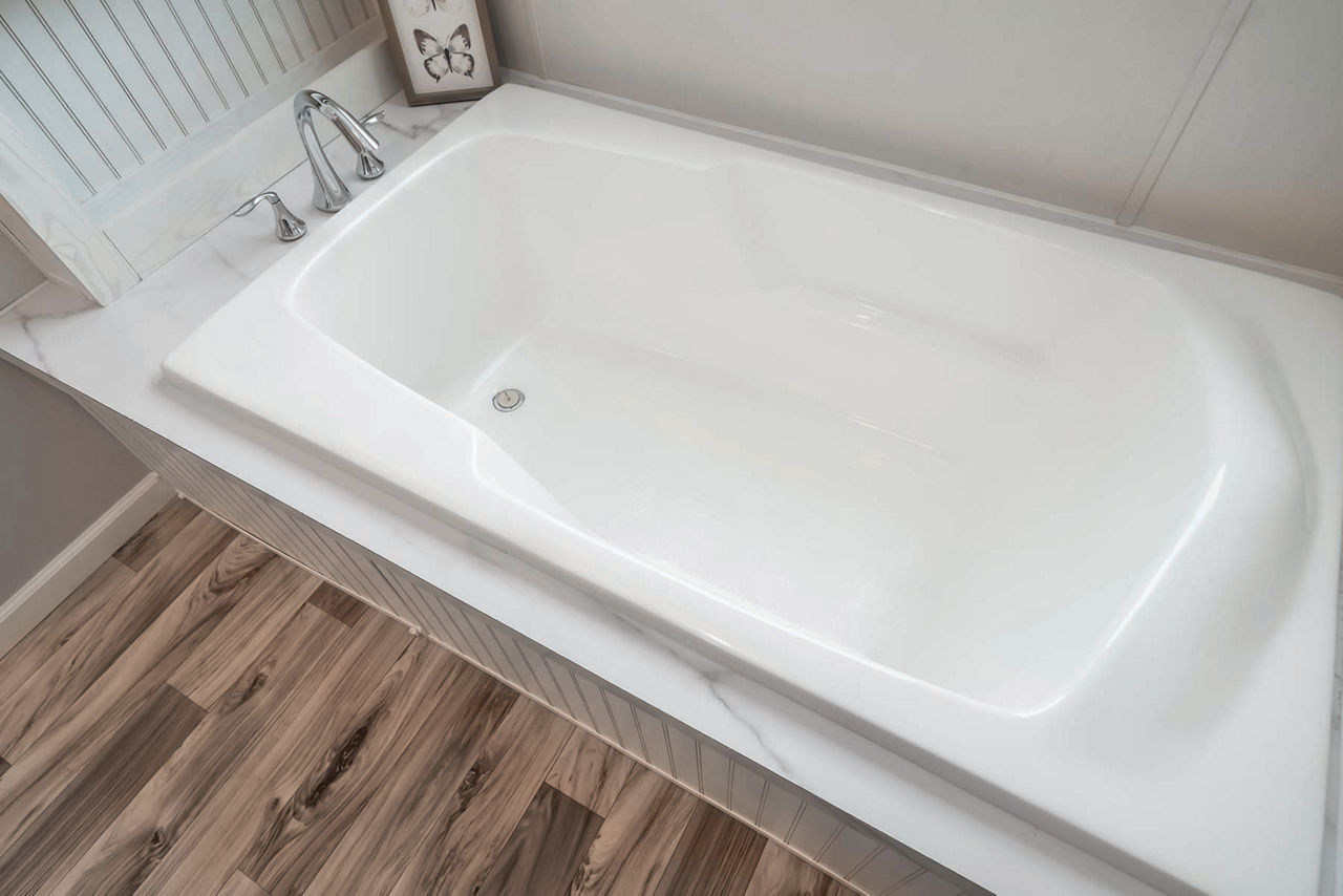 Manchester primary bath tub 02