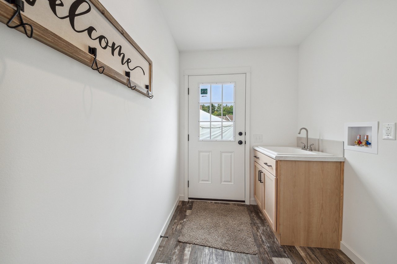 Merlot Utility Room 1