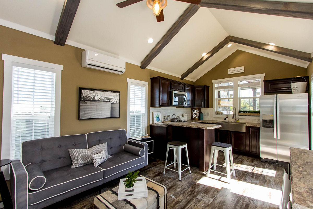 APS-523: Model 523 family room and kitchen 1