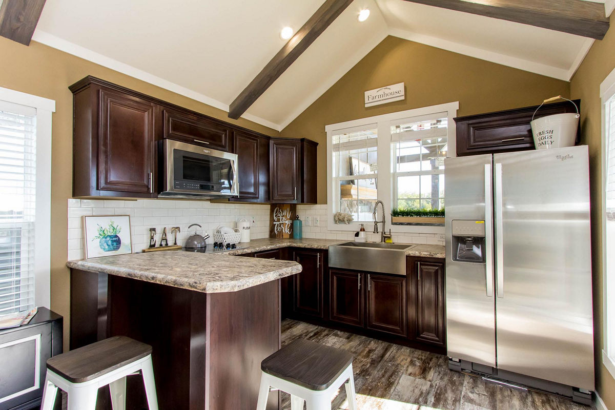 APS-523: Model 523 kitchen 8