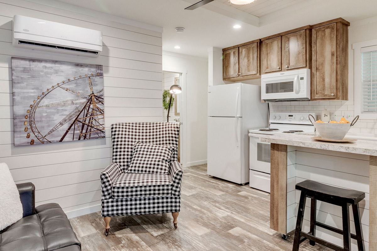 APX-122: Model 122 kitchen and living 3