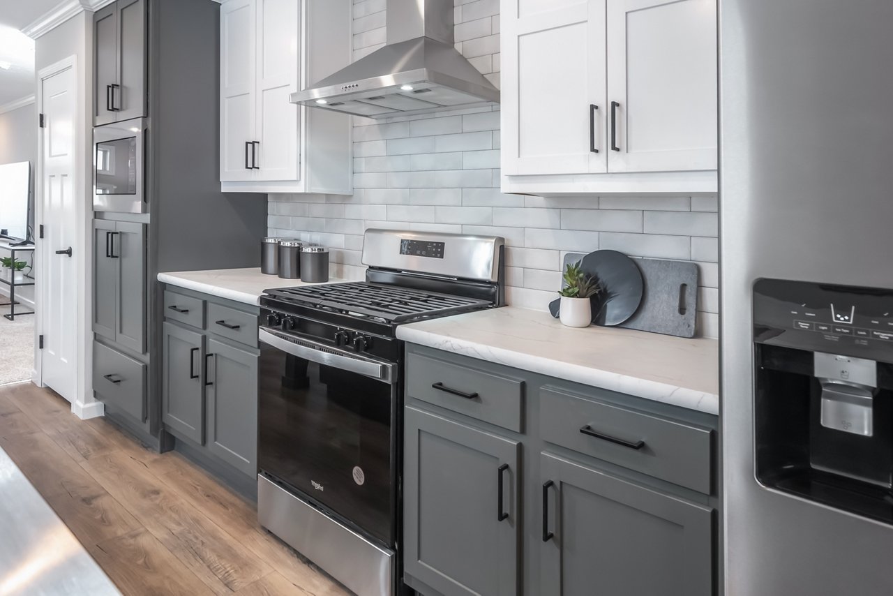 N621 Kitchen