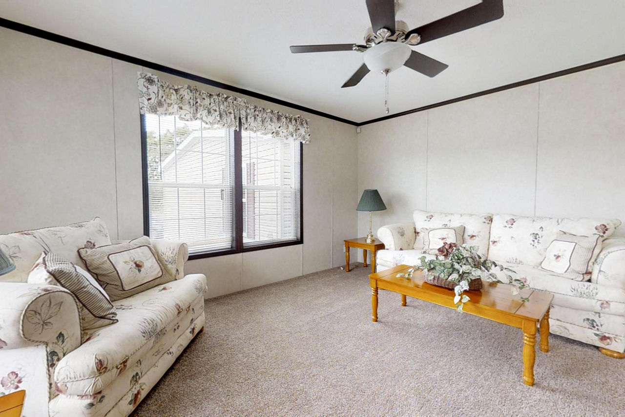 Northwood-A24404-Living-Room-1