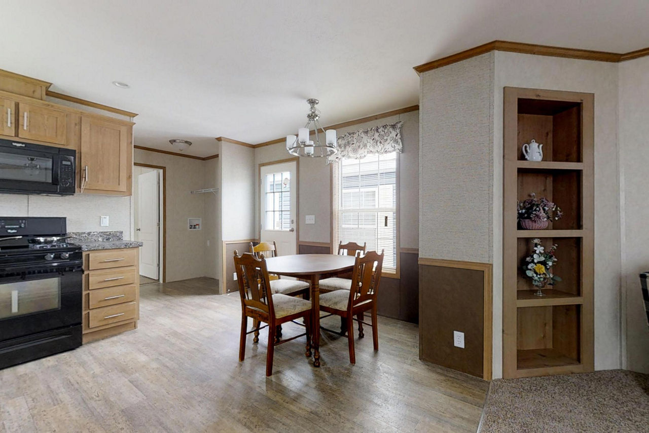 Northwood-F25206-Kitchen-and-Dining-3