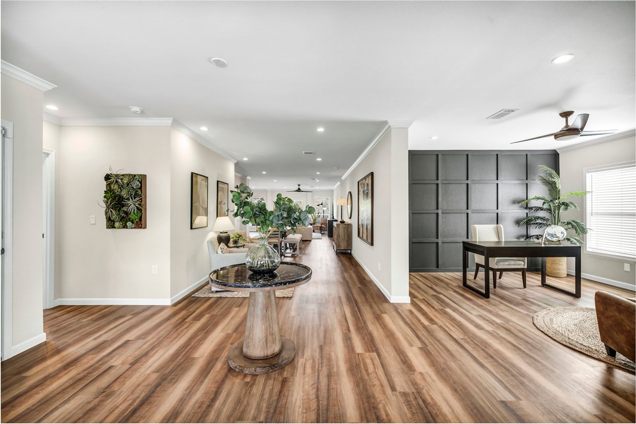 Olivia Foyer