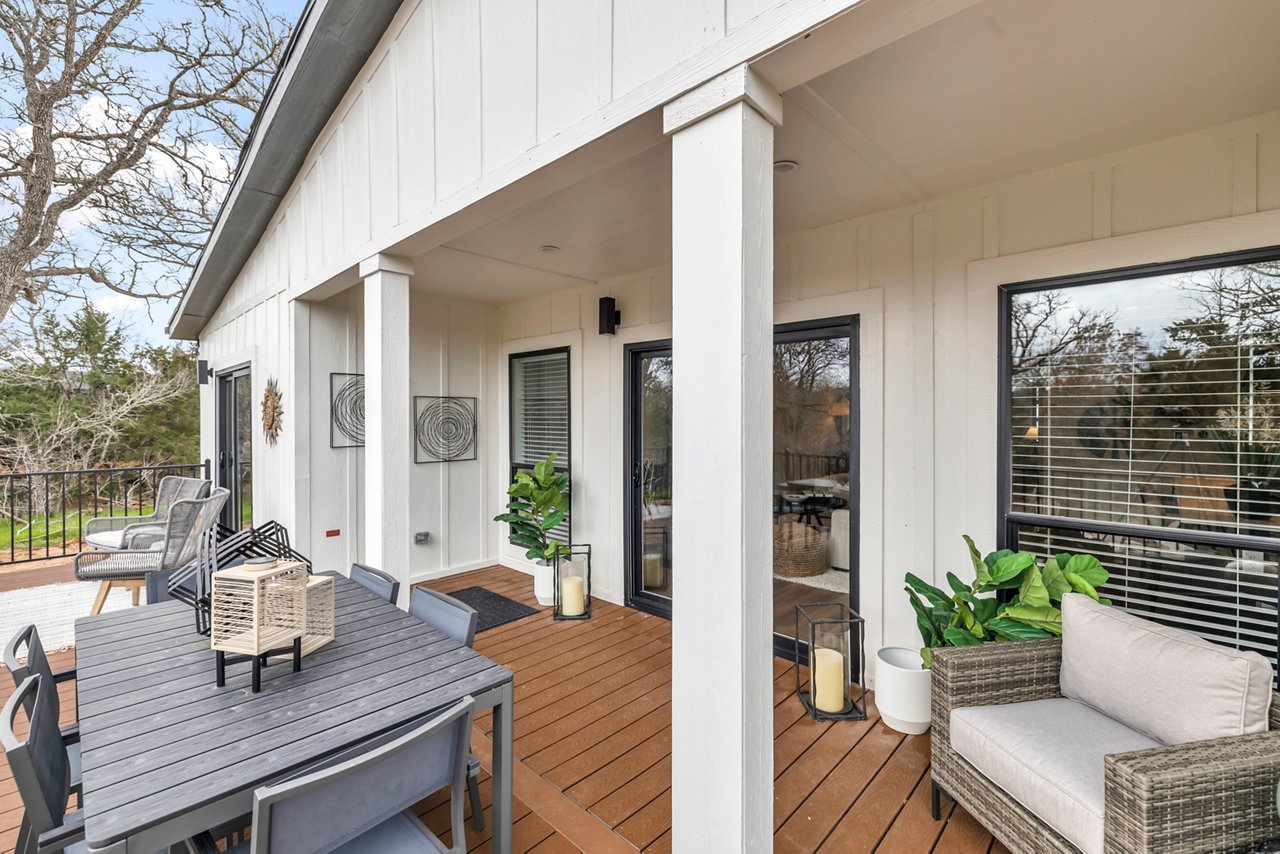 Olivia Outdoor Living