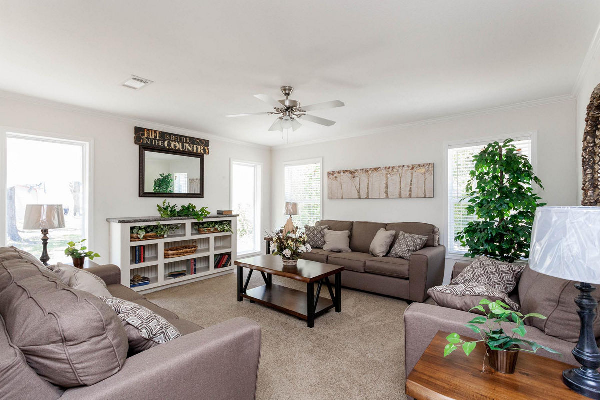 Pine Manor 0764D by Champion
